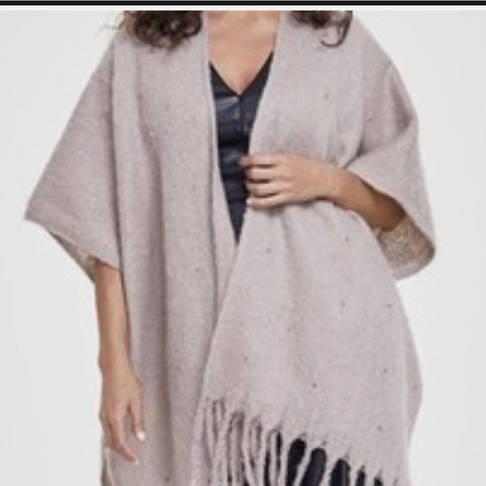 NEW Women’s INC Beige Knit Crystal Embellished Topper Wrap